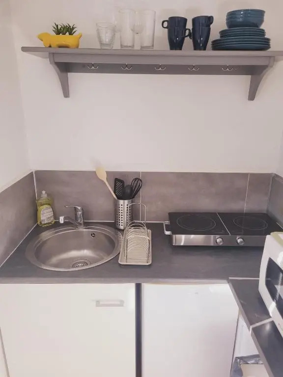 Studio With Wifi For 2 Near Remparts D'avignon