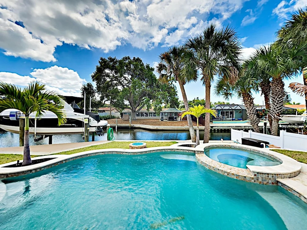 Canal 334 - 3 Br Home