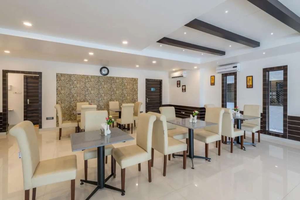 Treebo Raj Premier, Indiranagar
