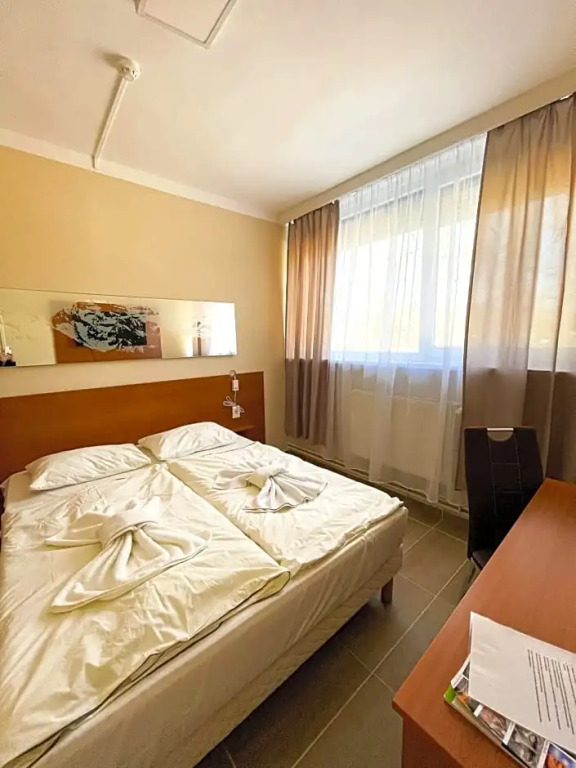 Öreg-tó Hotel és Rendezvénytér