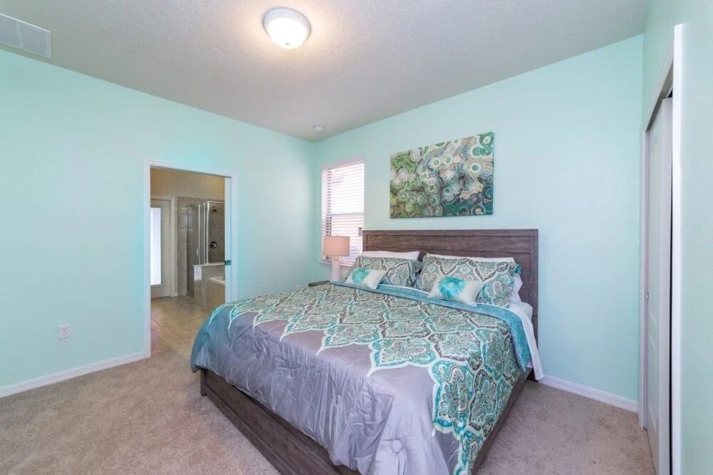 Windsor at Westside 8989