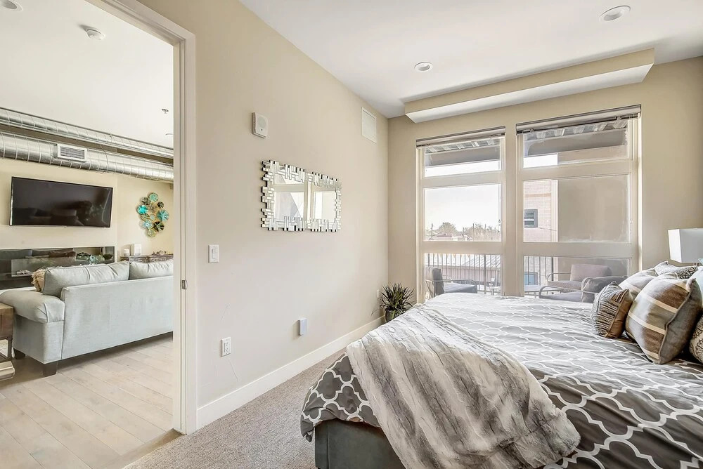 Rino Art Lofts - Modern Rustic Oasis - Sleeps 6