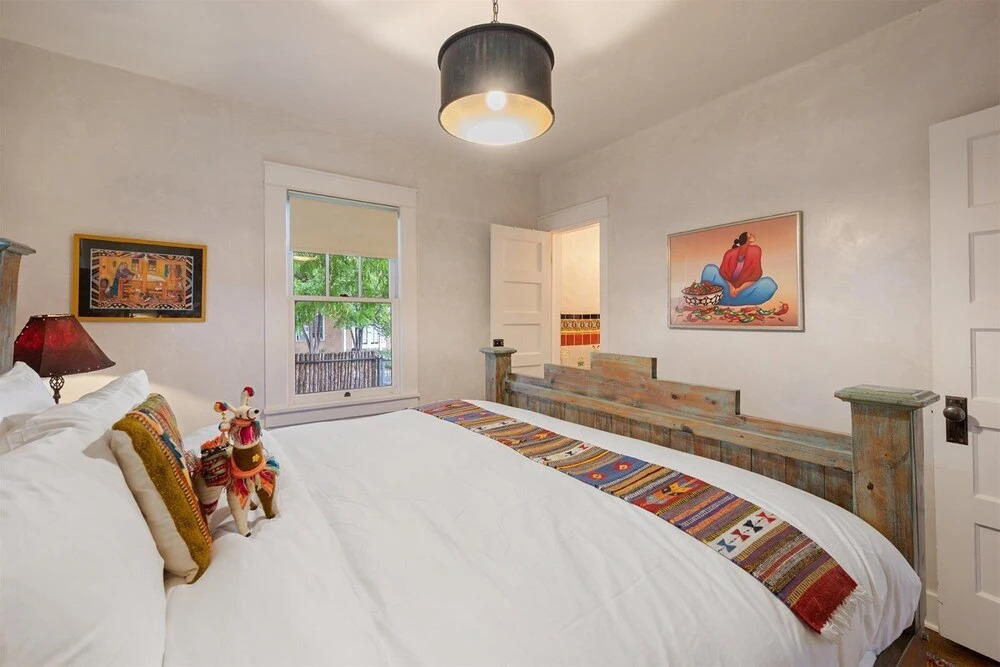 Laughing Llama - Luxury Home Two Blocks From The Plaza