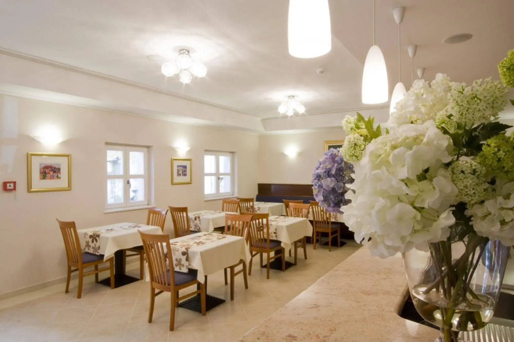 Hotel Croatia