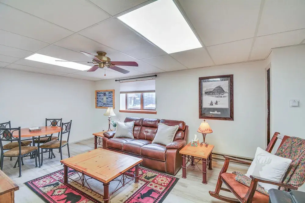 Ranch-style Retreat in Downtown Buena Vista!