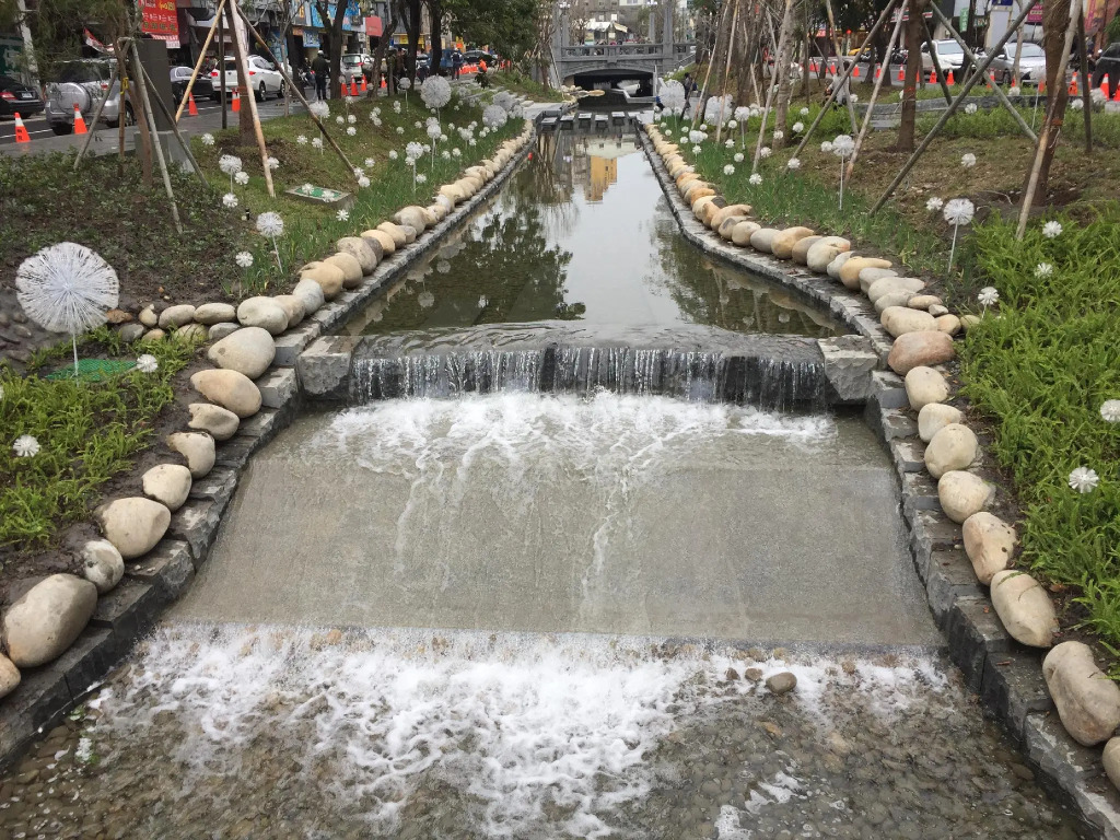 Garden hotel