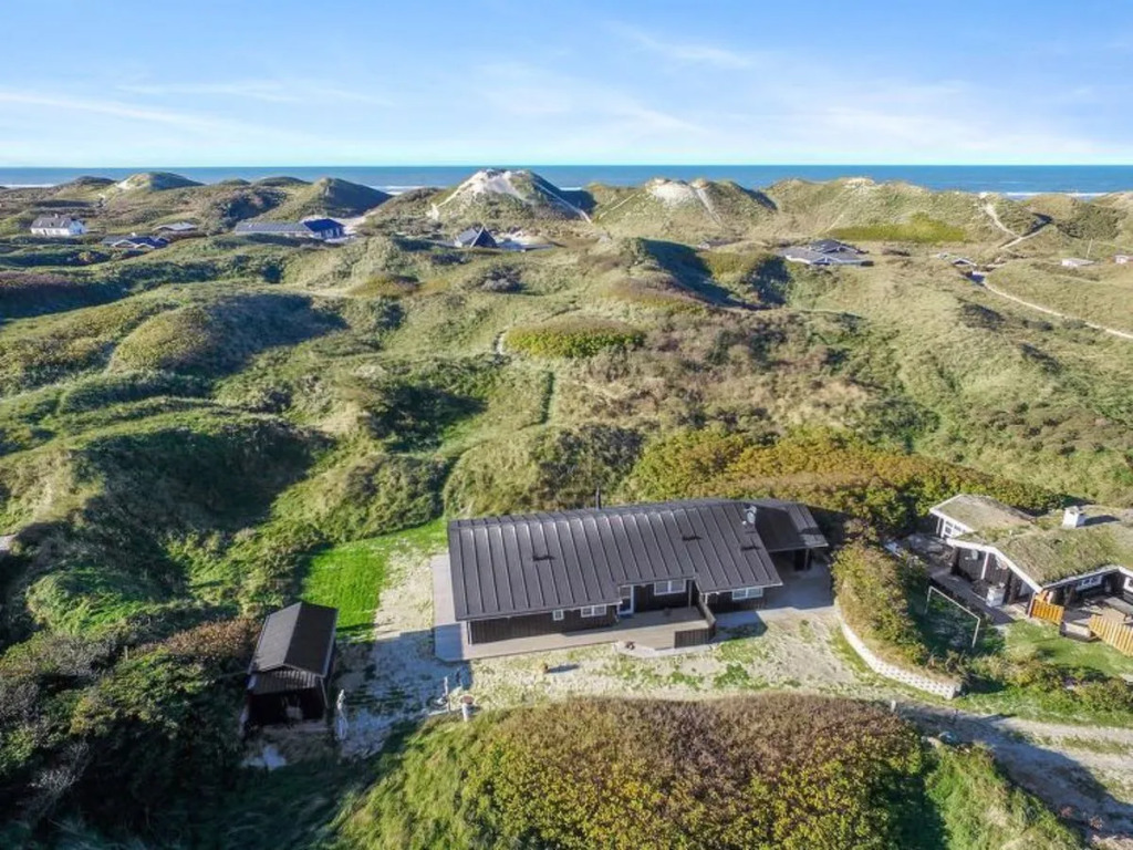 "Asgard" - 300m from the sea in NW Jutland