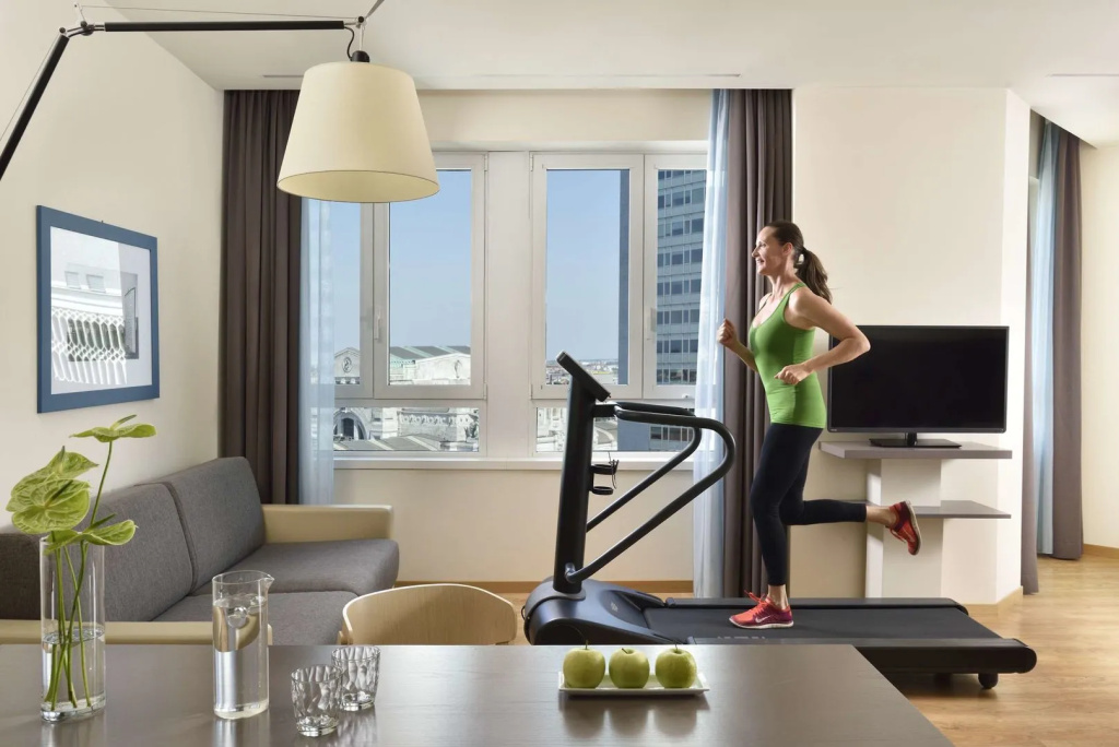 Отель Unahotels Century Milano
