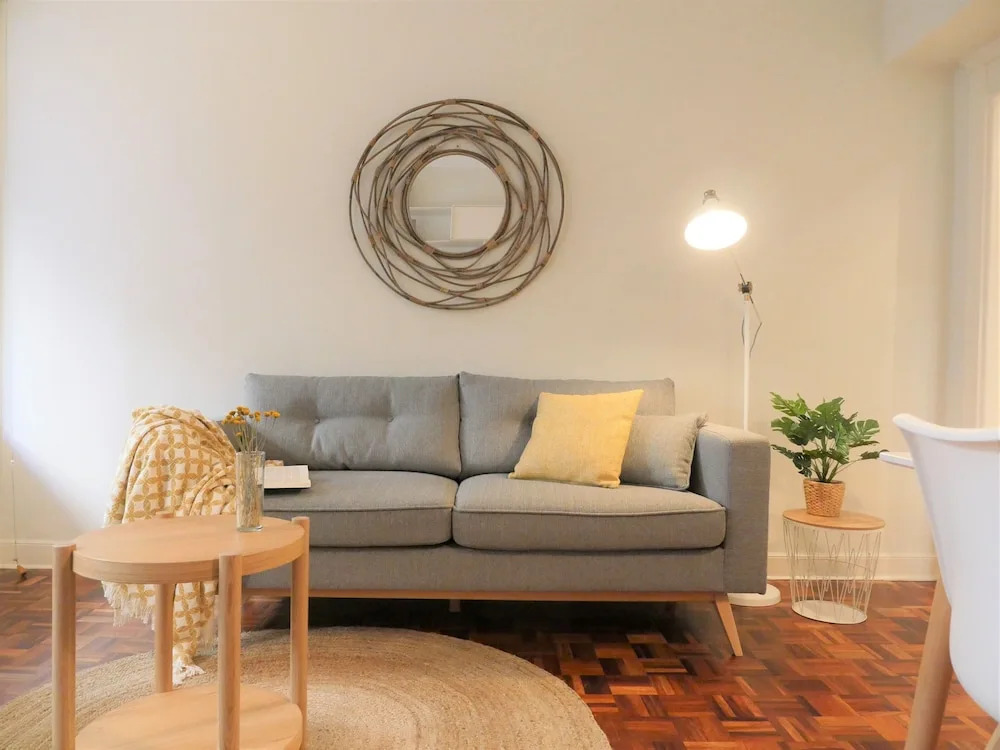 Charming and Stone Throw to Guggenheim & Old Town