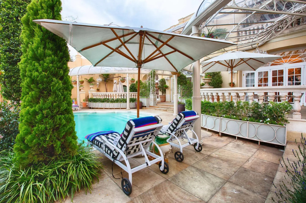 The Munro Boutique Hotel