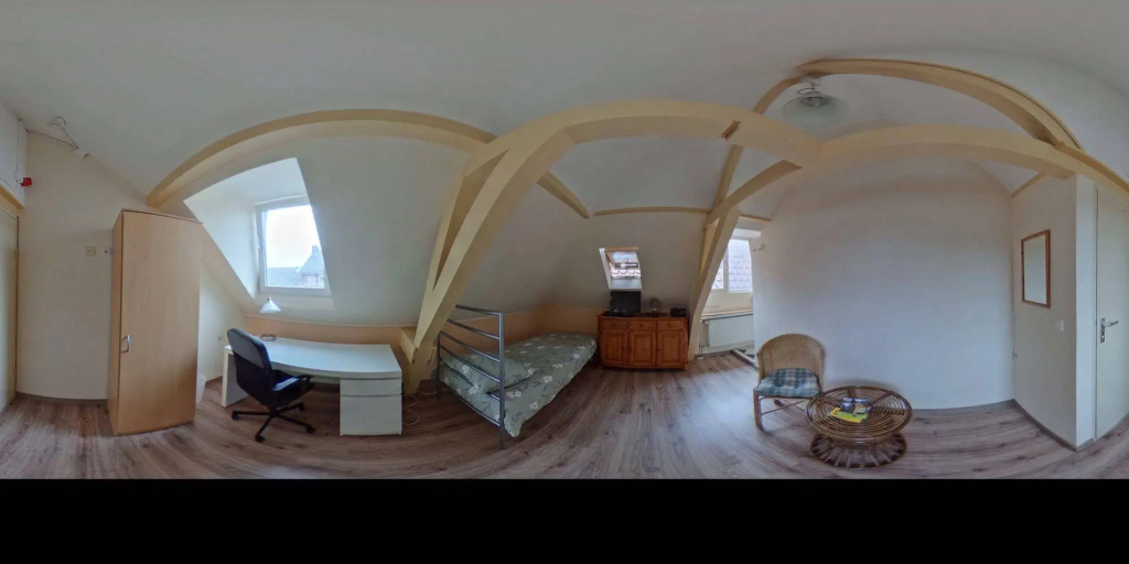 Tourist Travel Inn