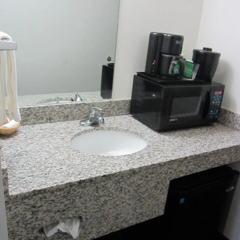 Travelodge by Wyndham Pecos