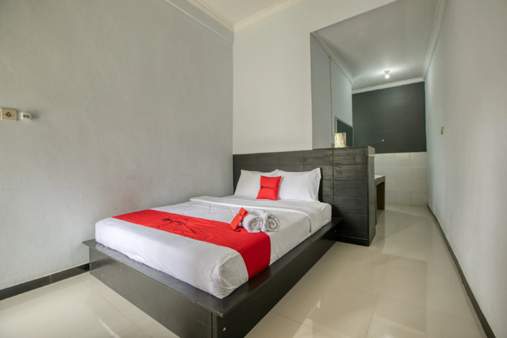 RedDoorz near Exit Toll Nusa Dua