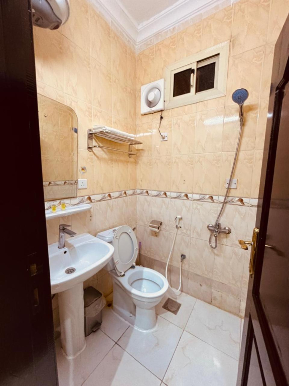 Aroos Al Shati Furnished Units