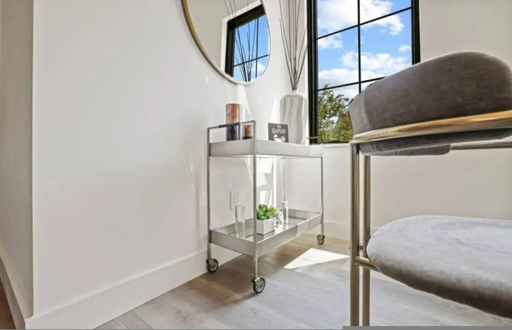 Work Of Art -3 Bedroom Elegant Townhome-columbus