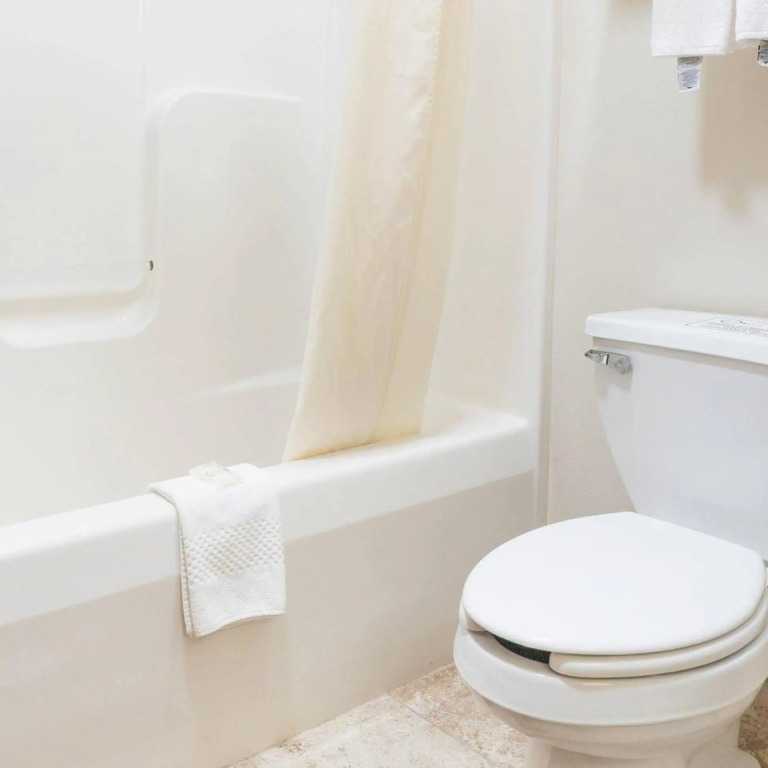 Quality Inn & Suites Sun Prairie Madison East