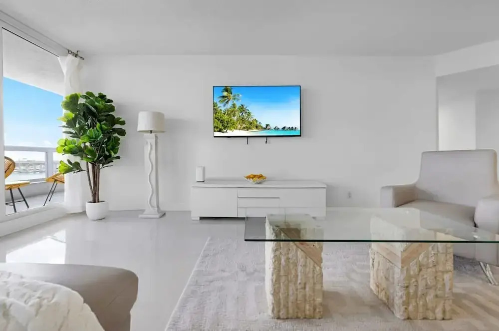 The Grand Wonder Biscayne