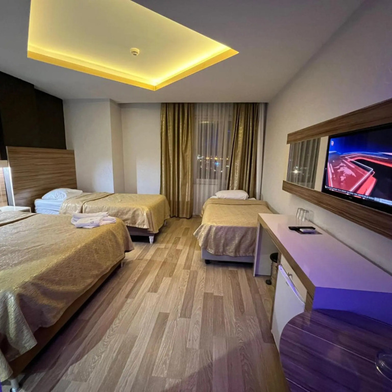 Grand Ezel Hotel