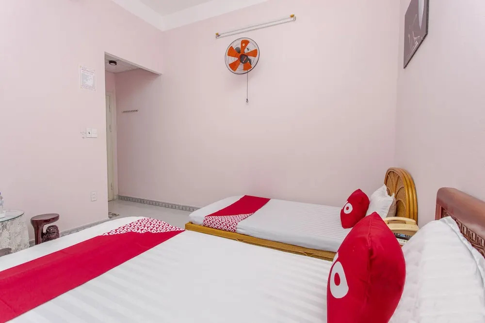 Tulip Motel by OYO Rooms