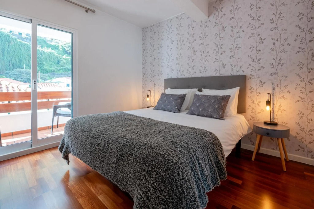 Pereira Place - The Dream