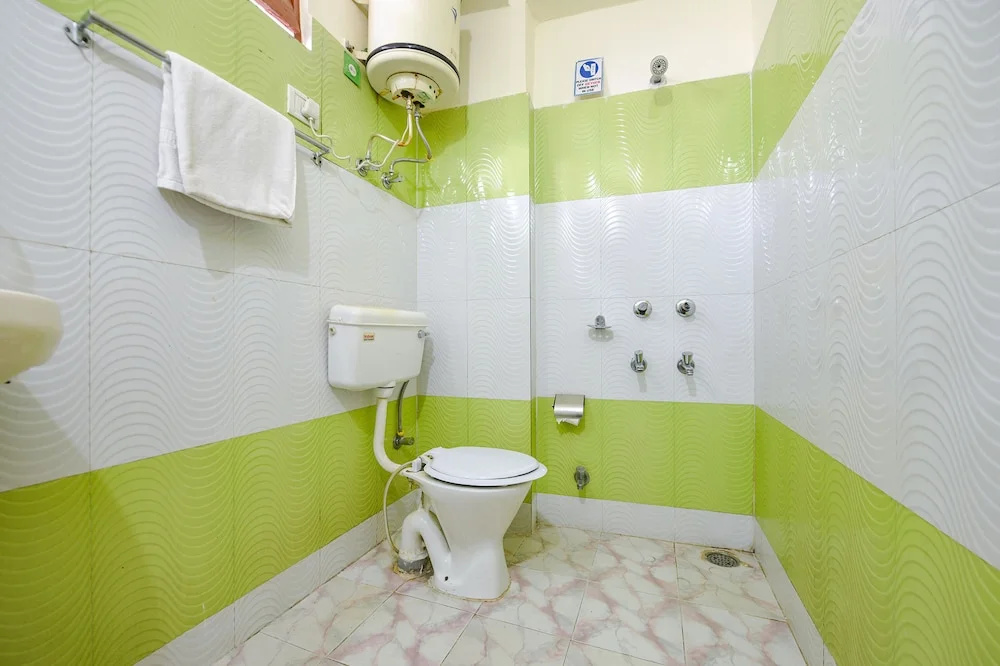 Fabhotel Hadimba Heights