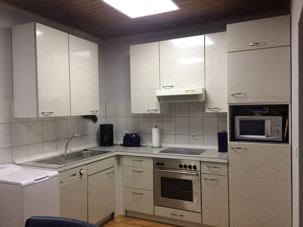 Sam Apartments