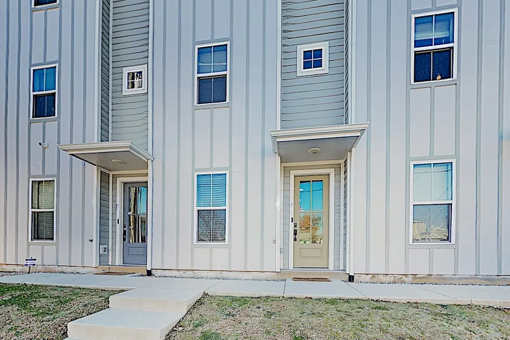 New Listing! Nashville Nations: 2 New Townhomes 6 Bedroom Townhouse