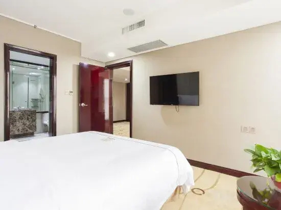 Harbour Hotel