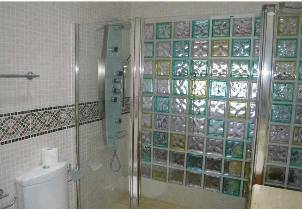 R116 Casa adosada con piscina privada en Cunit