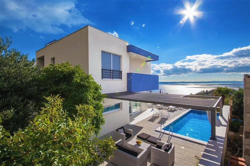 Villa Blue