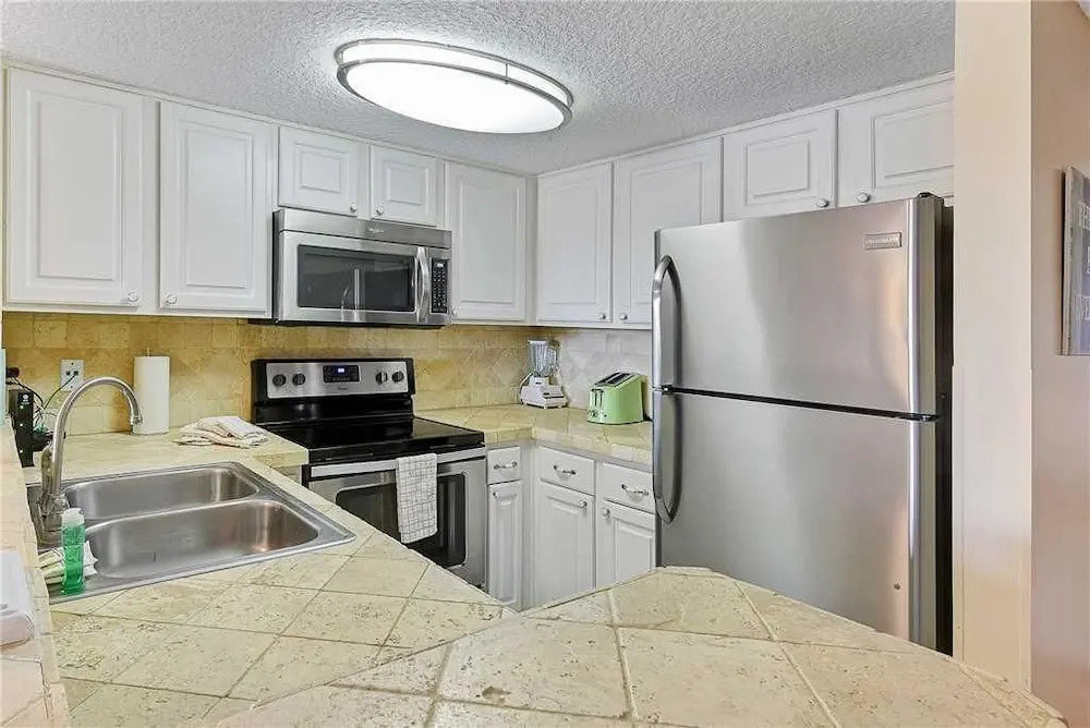 Ocean & Racquet 2303 - Two Bedroom Condo
