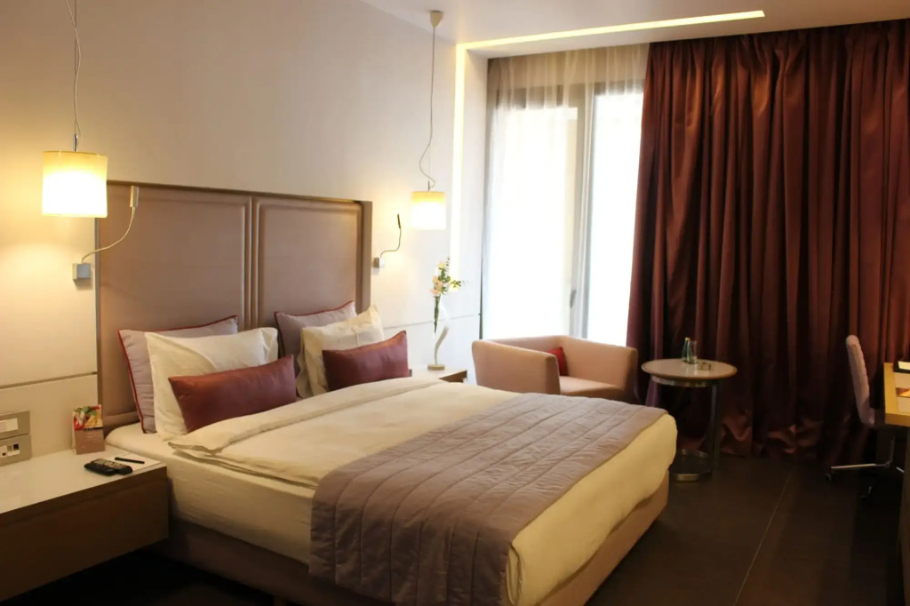 Saifi Suites Hotel