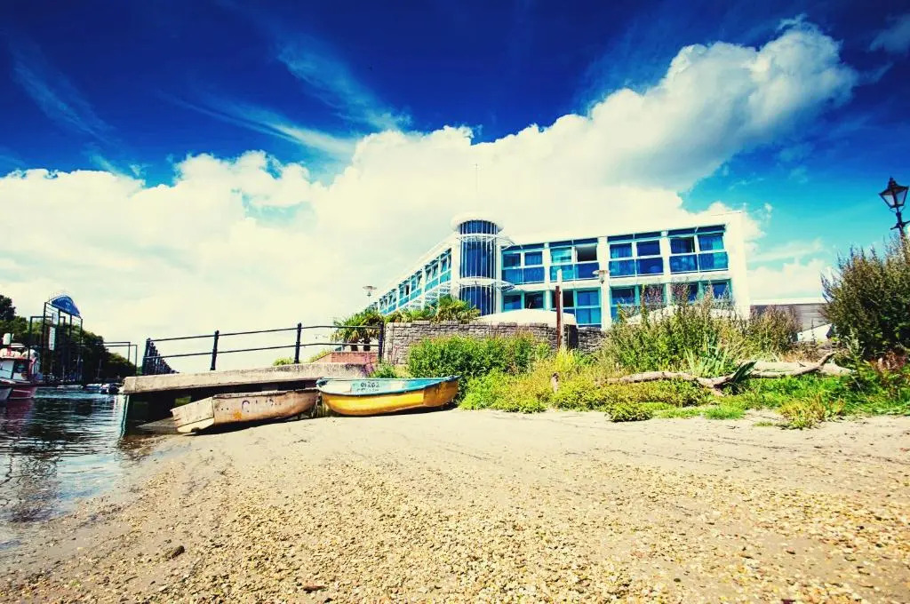 Captains Club Hotel & Spa