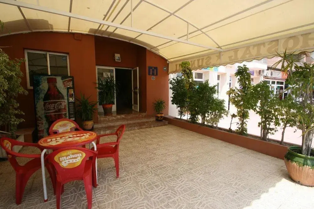 Hostal Sunami