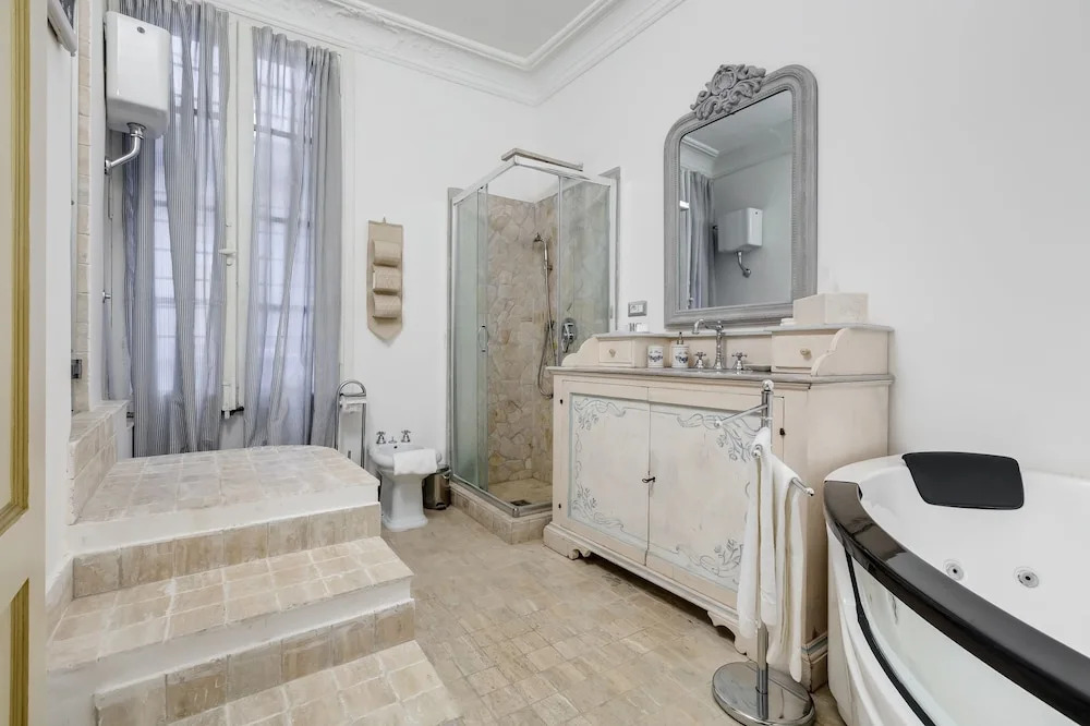 Colonna Suite - Spanish Steps Suite & Spa