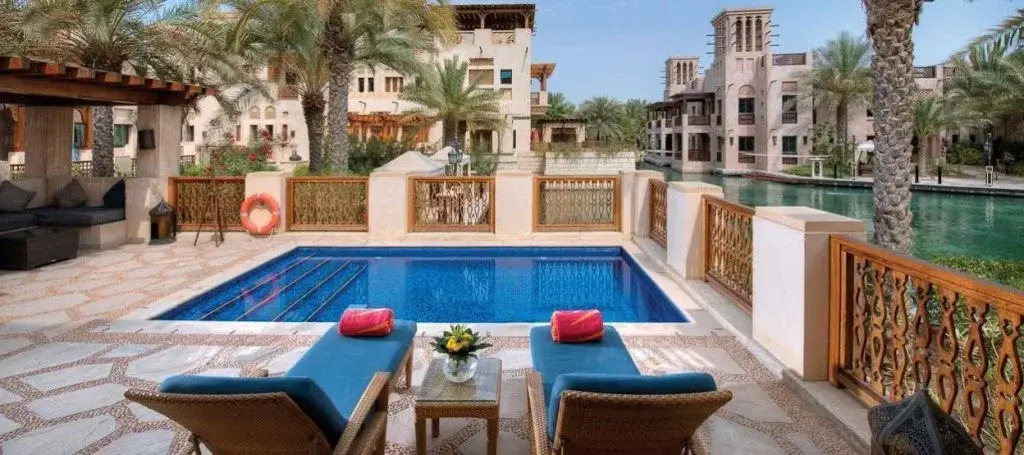 Jumeirah Malakiya Villas