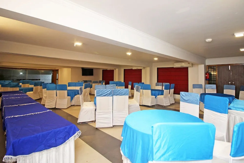OYO 9451 Hotel Prem Ratna