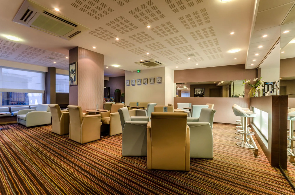 Helgon Hotel - Lourdes Pyrénées