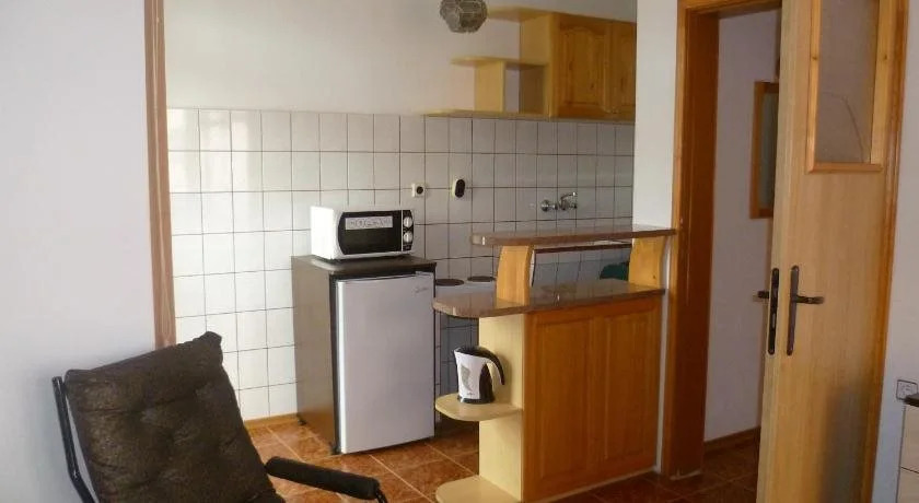 Coral Family Hotel