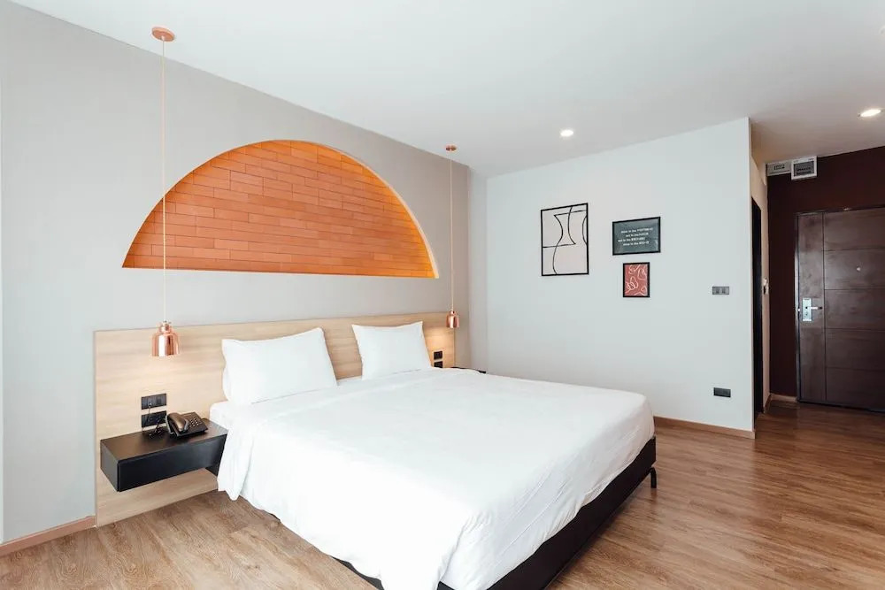 Clay Hotel Udonthani