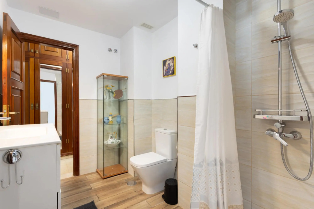Home2Book Stylish & Roomy Santa Cruz City Center