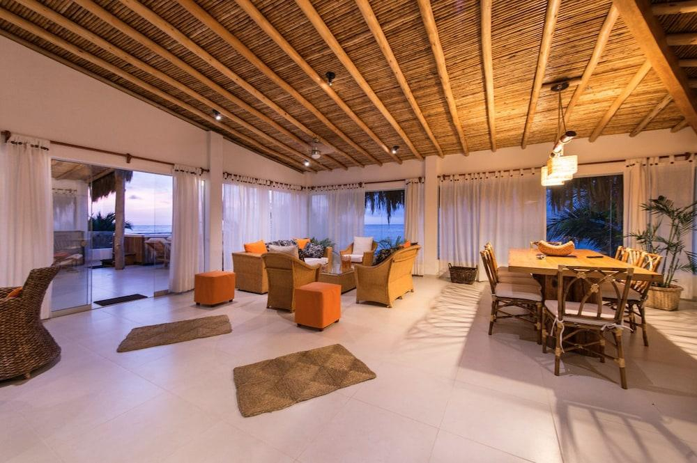 Punta Sal Bungalows