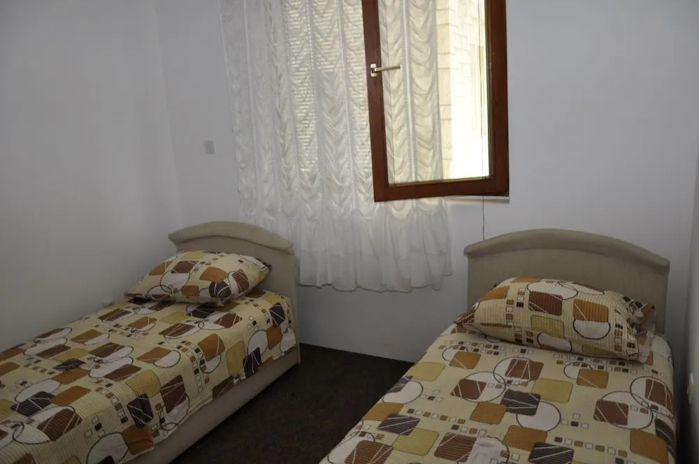 Guest House Lalic