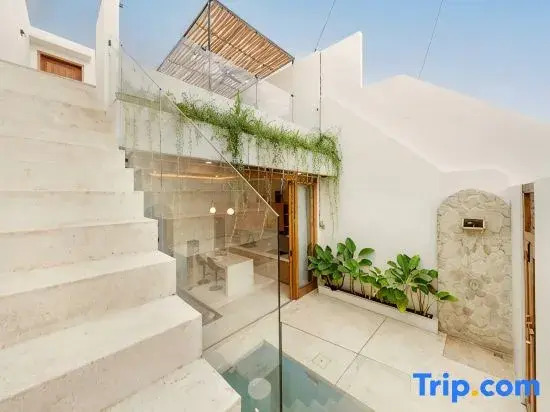 Modern 1BR Oasis - Sunken Lounge & Near Canggu