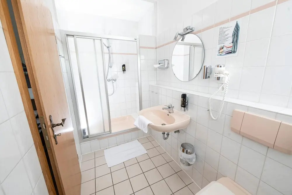 Zum Alten Fährhaus - Bed & Breakfast