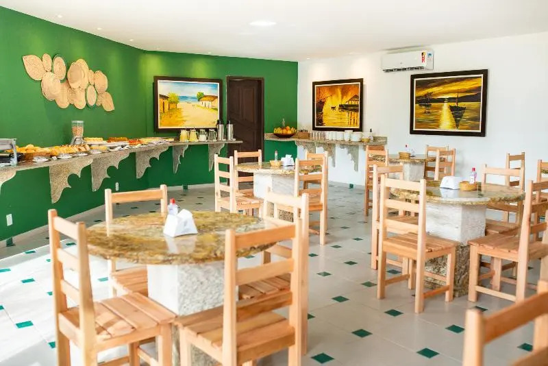Três Poderes Praia Hotel