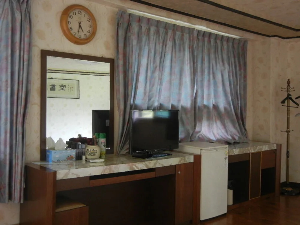 EUNHYE Family Hotel