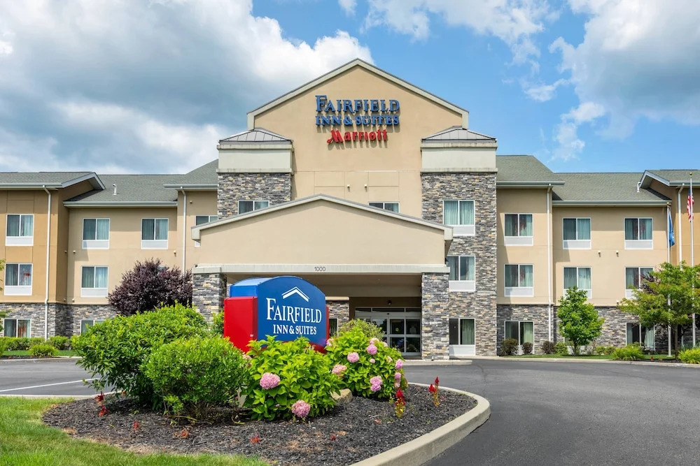 Fairfield Inn & Suites Slippery Rock