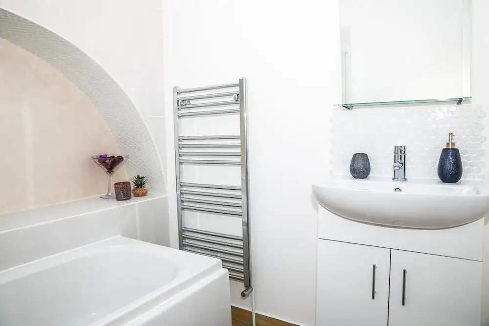 Skylight Apartment