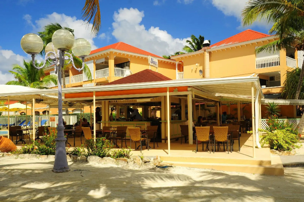Flamboyant - Le Village